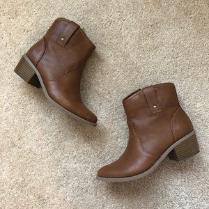 AEO Side Zip Western Bootie